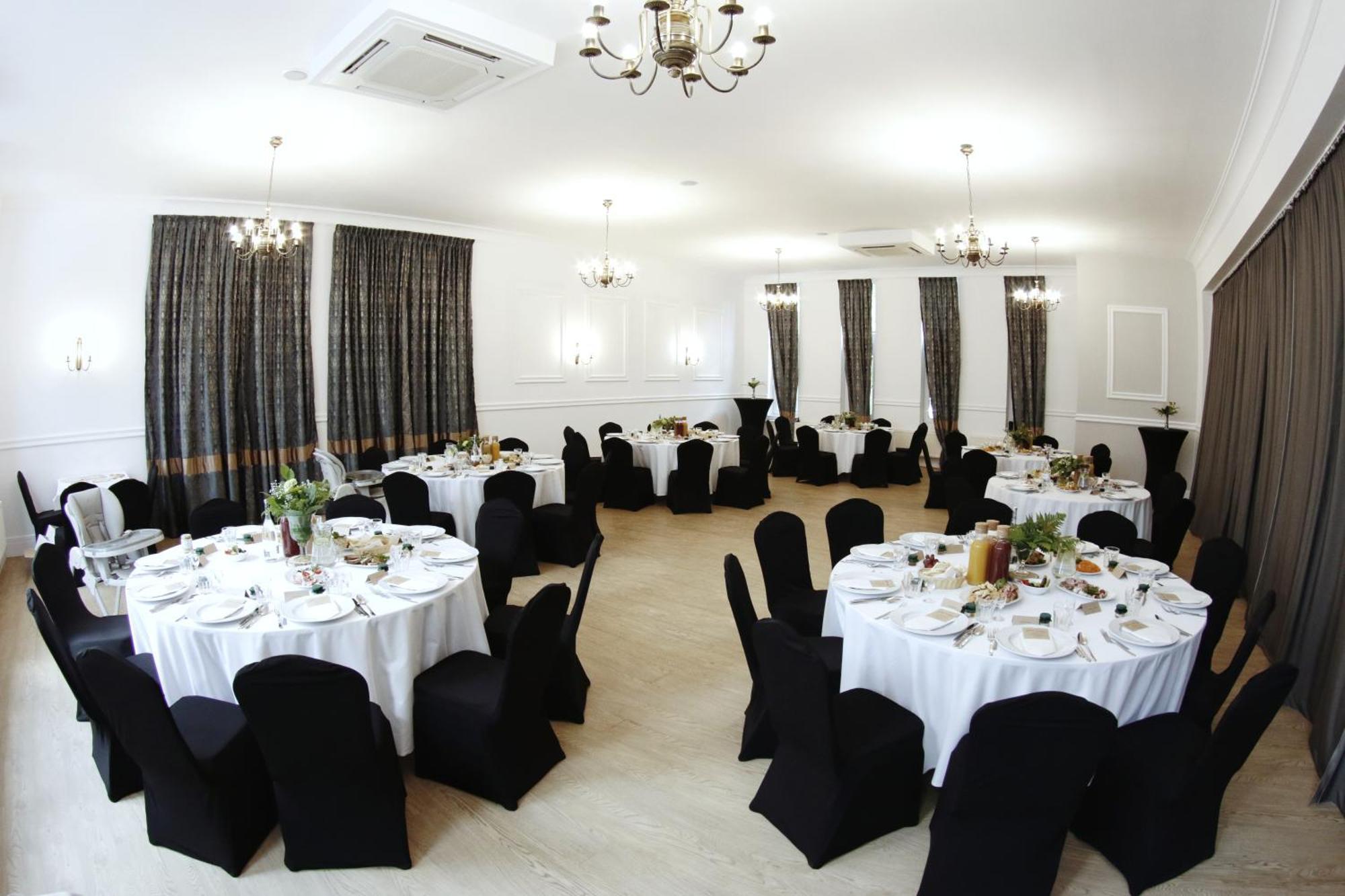 Savoy Acomodação com café da manhã Spała Exterior foto